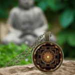 JEWELLITY® NÁHRDELNÍK SRI YANTRA